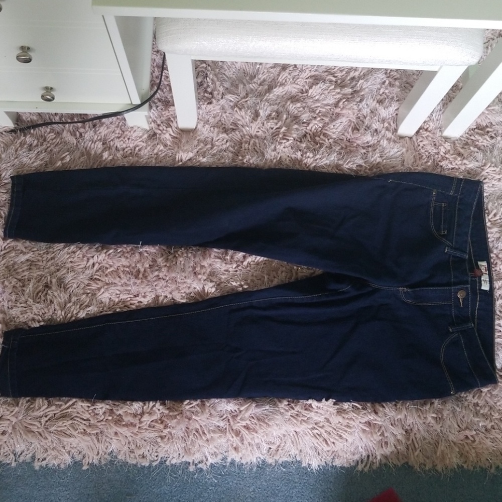 Blue skinny jeans